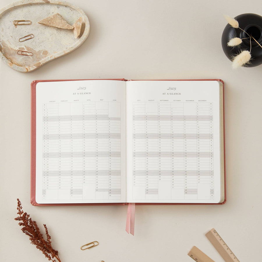 NEW - 2025 Weekly Planner - Clay