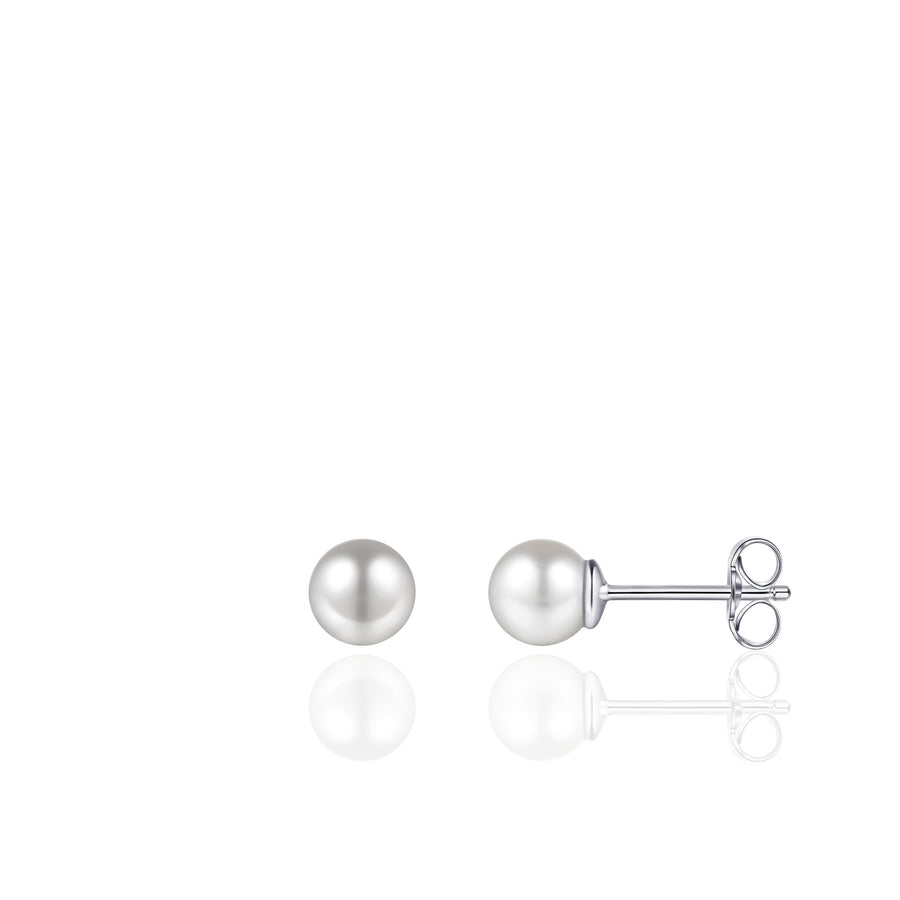 These staple simple pearl ball stud earrings are an everyday staple on their own or perfect for completing your ear stack.  925 Sterling Silver. E1025/3,4,5,6