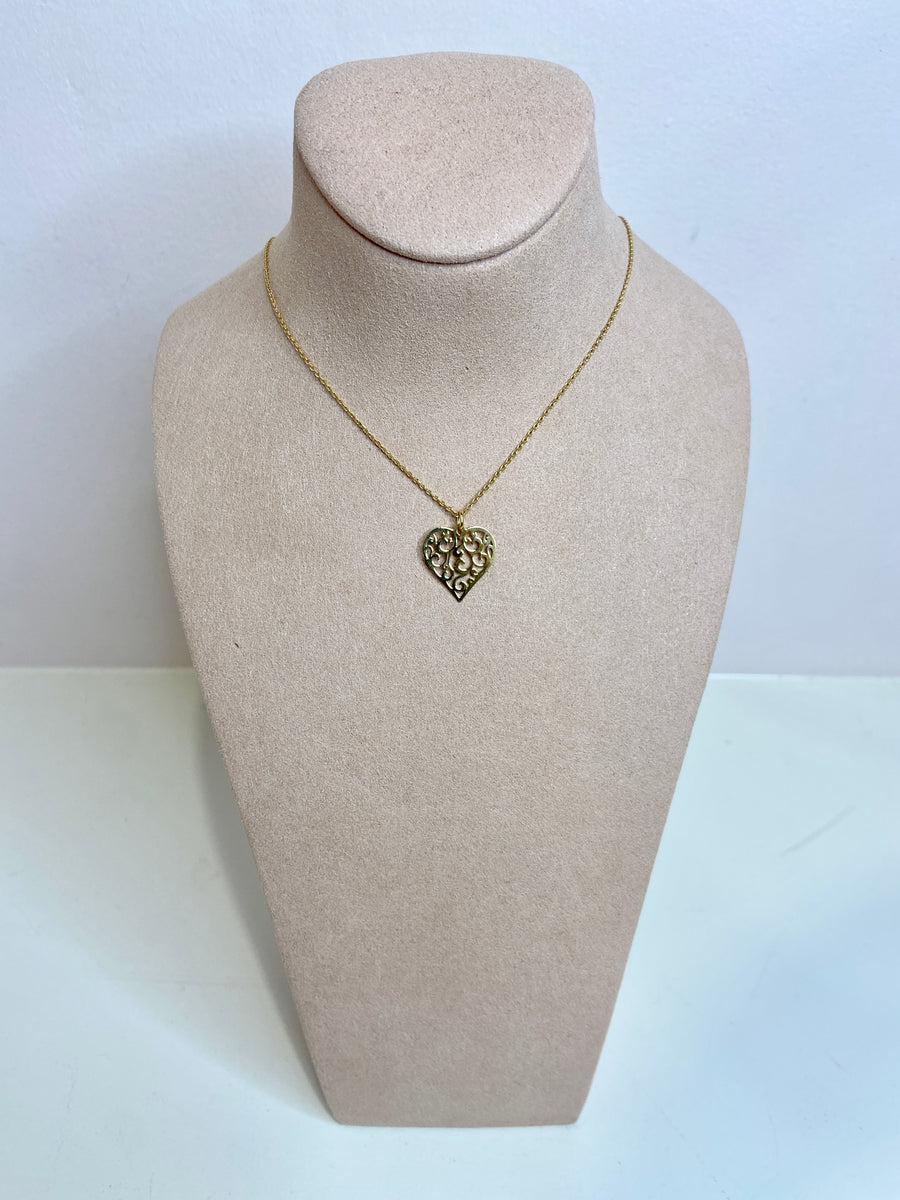 textured heart necklace 9ct Gold; 9ct Gold Necklace ; Delicate Necklace