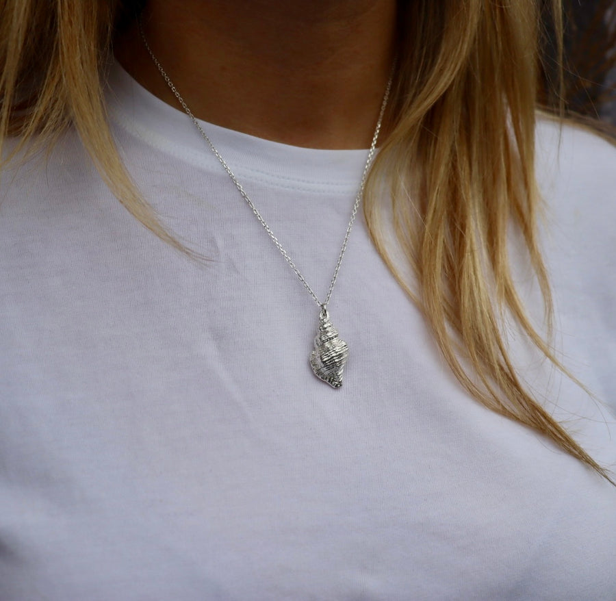 Small Conch Shell Necklace