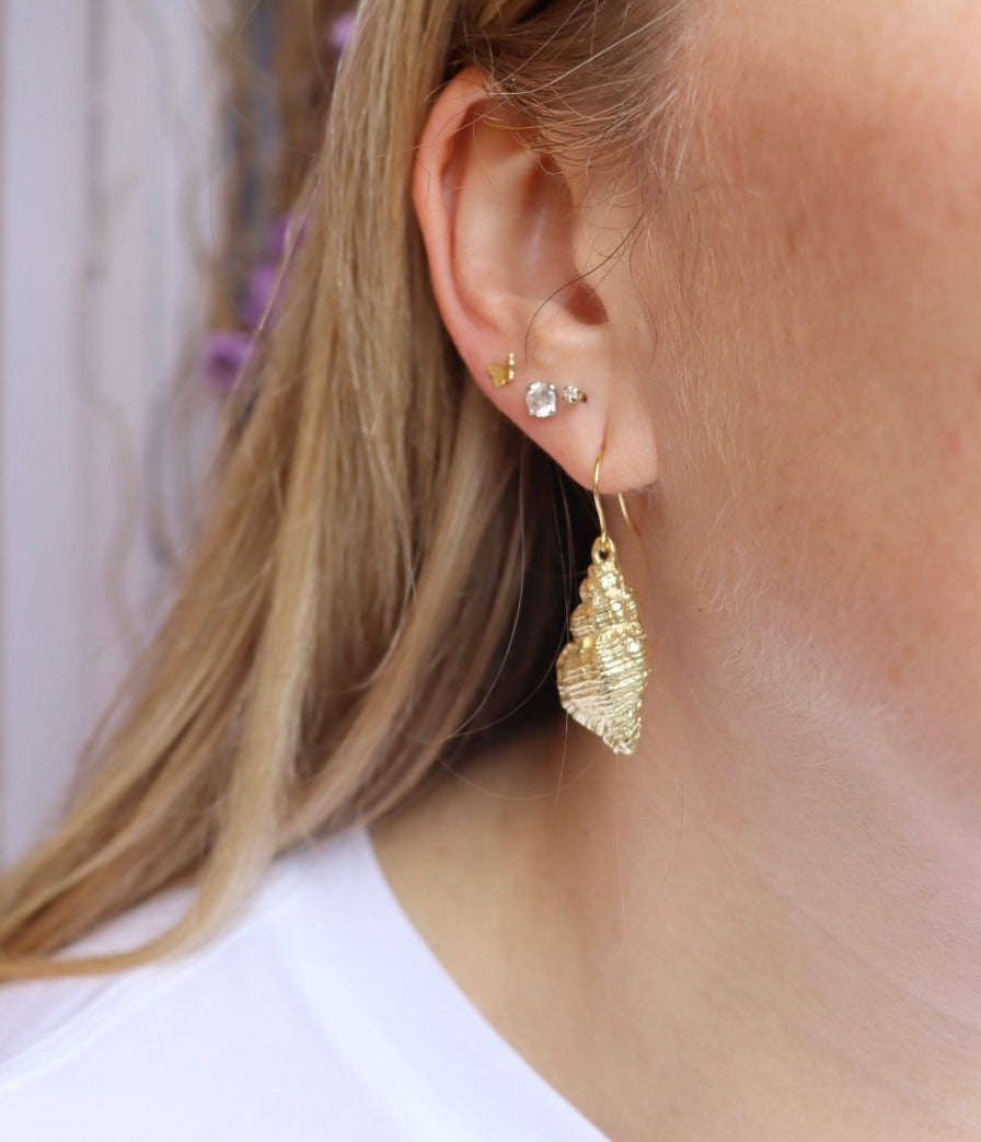 Conch Shell 9ct Gold Drop Earrings