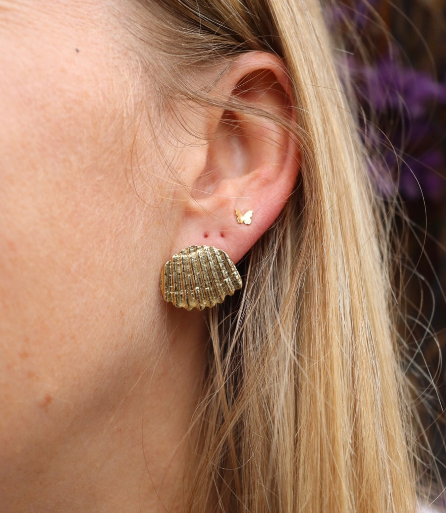 Flat Shell 9ct Gold Earrings