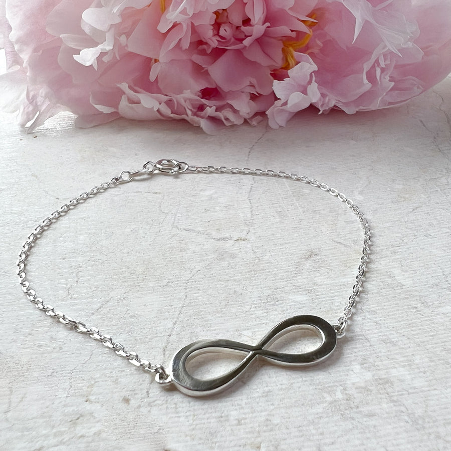 Infinity symbol bracelet 